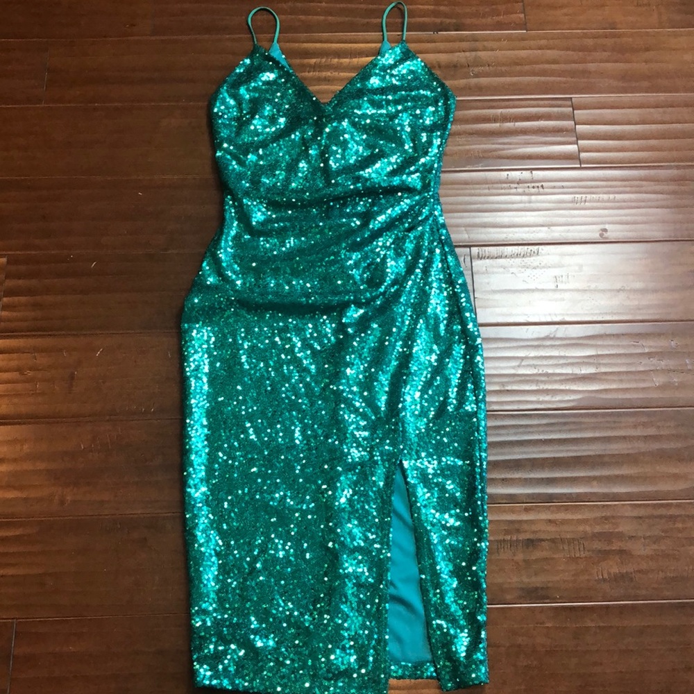 Emerald Green Sequined Dress